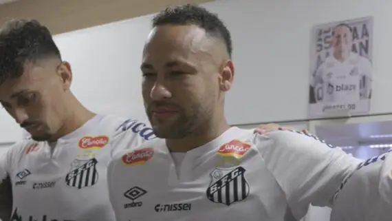 Presidente do Santos diz que Neymar chorou no vestiário antes de clássico com Corinthians
